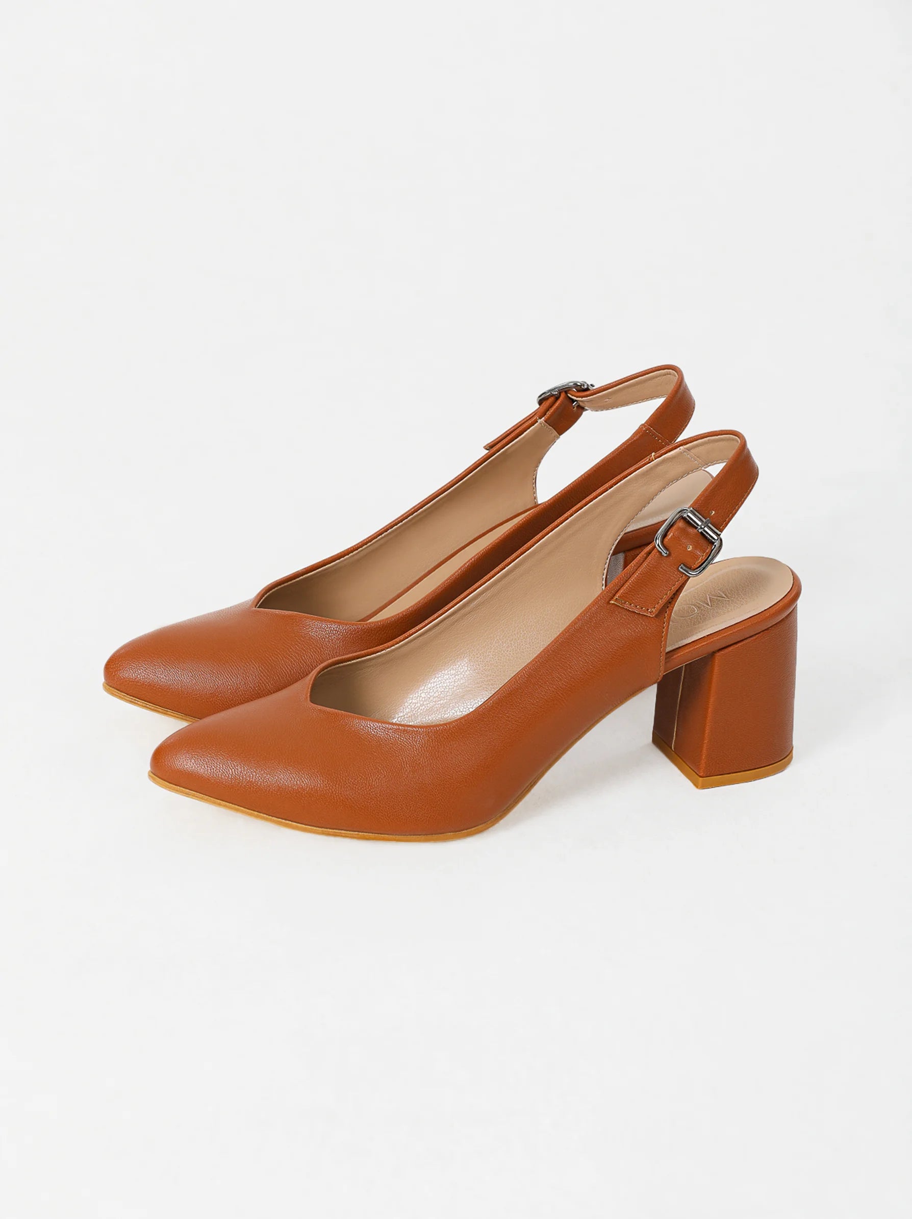 Brown low heel stiletto | Comfortable heel dress shoe | LT zapatos